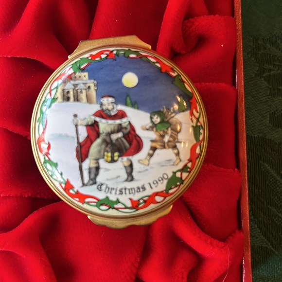 Halcyon Days Enamels 1990 Christmas trinket box - Picture 2 of 9